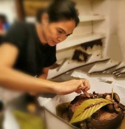 C:\Users\GCPI-ROBBY\Desktop\chocolate queen\PHOTOS\FEATURED ARTICLES\8C - FATHERS DAY CAKE\8.jpg