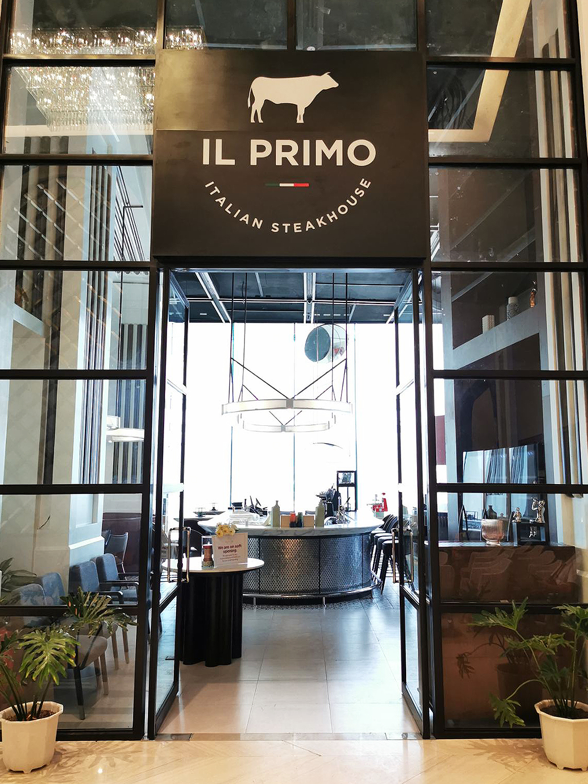 C:\Users\GCPI-ROBBY\Desktop\MINERVA STOCK ARTICLE\Il Primo Restaurant (1).jpg