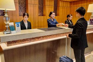 C:\Users\GCPI-ROBBY\Desktop\PRS\PR 10 - HAROLDS EVOTEL\Front Desk.jpg