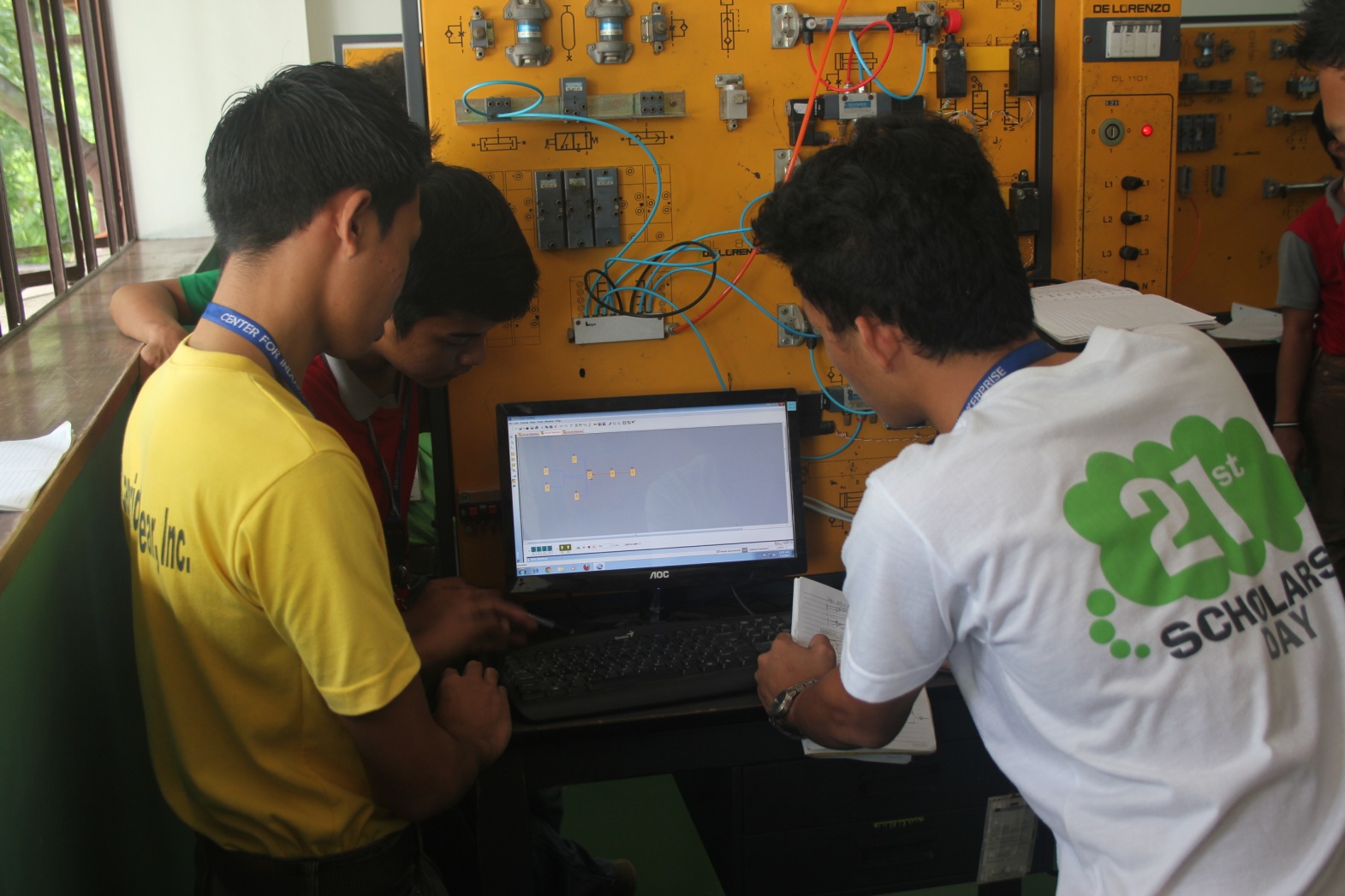 C:\Users\GCPI-ROBBY\Desktop\PRS\PR 5 - CITE\ELECTRICAL LABORATORY.JPG