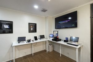 C:\Users\GCPI-ROBBY\Desktop\PRS\PR 31 - CODELIKEUS\photo4.jpg