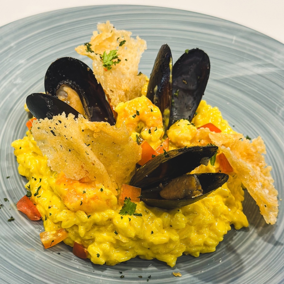 C:\Users\GCPI-ROBBY\Desktop\PRS\FINAL PR\Saffron Seafood Risotto.jpg