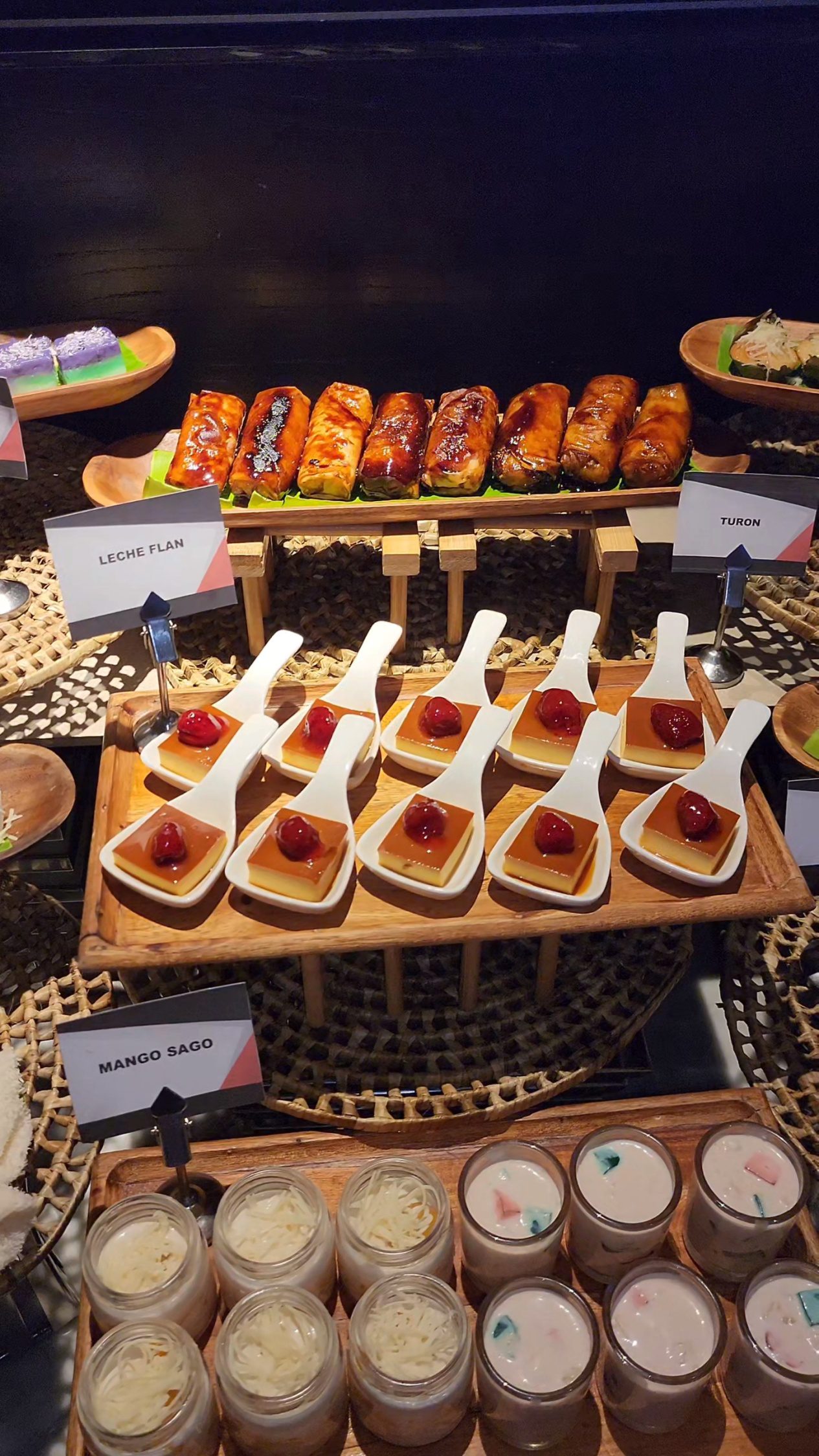 C:\Users\GCPI-ROBBY\Desktop\SAVOY\BUFFET 4.jpg