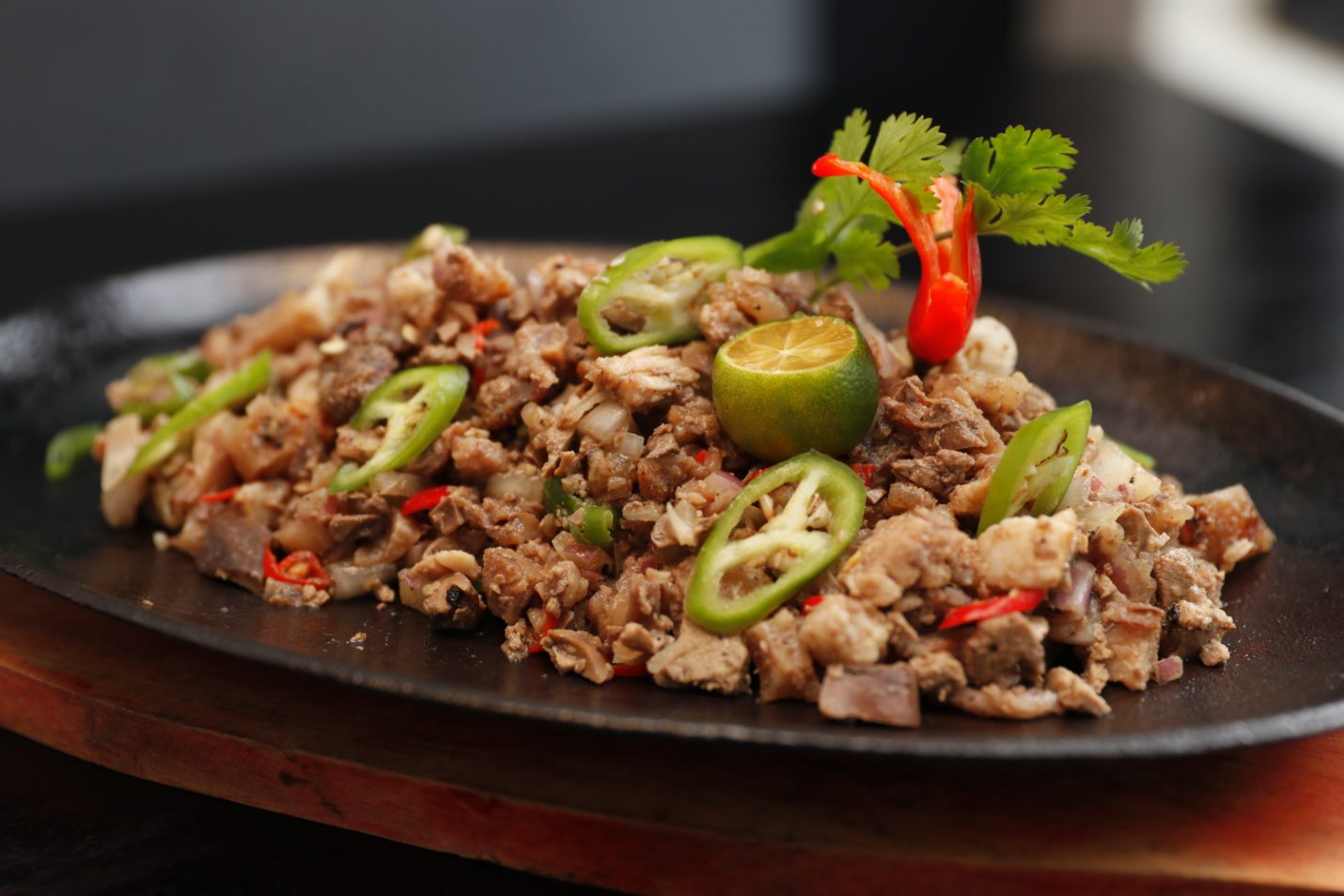 C:\Users\GCPI-ROBBY\Desktop\PRS\Mequeni Live Authentic Kapampangan Sisig.JPG