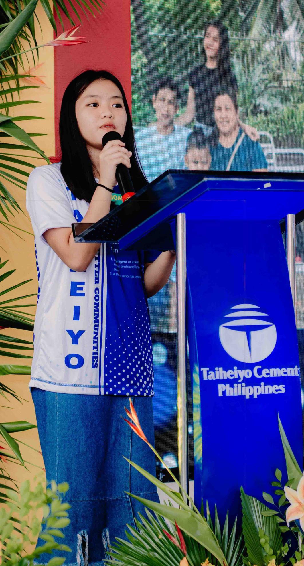 2 Junior High - Joana Shin V. Esquerra enters Grade 7(1)