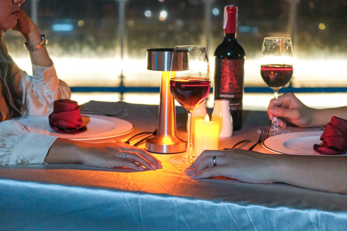 Kignsford Hotel Manila Valentine's Day(1)