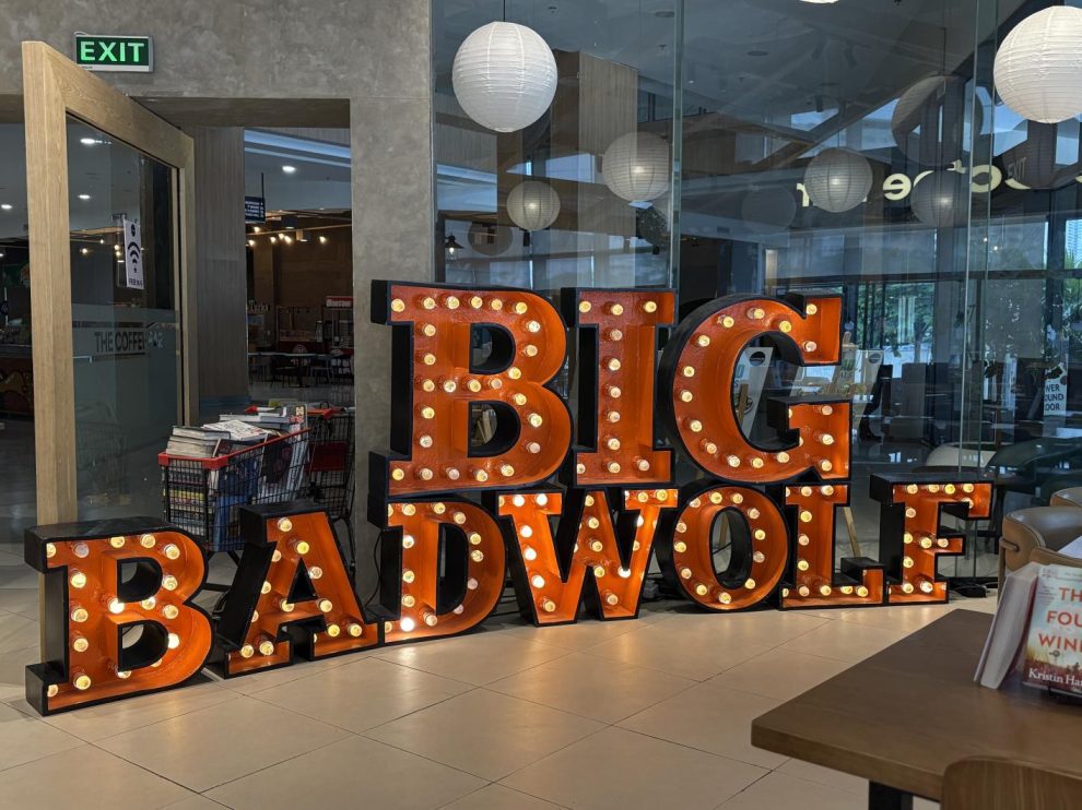 Big Bad Wolf Books Event Setup(1)