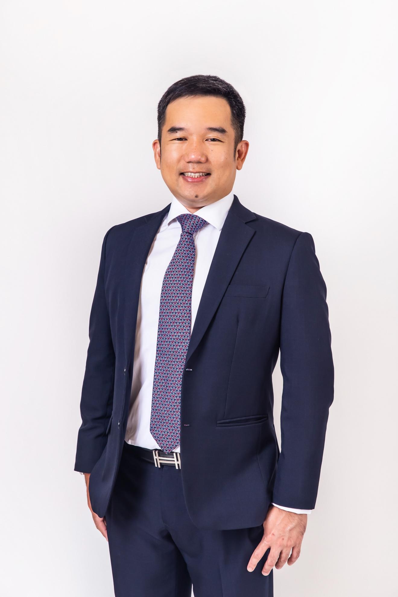 JOHN DAVID “JD” YAP_Photo - Formal(1)