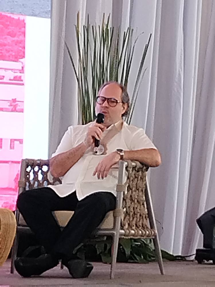 571988152_1406688611463145_1981915046916187639_n