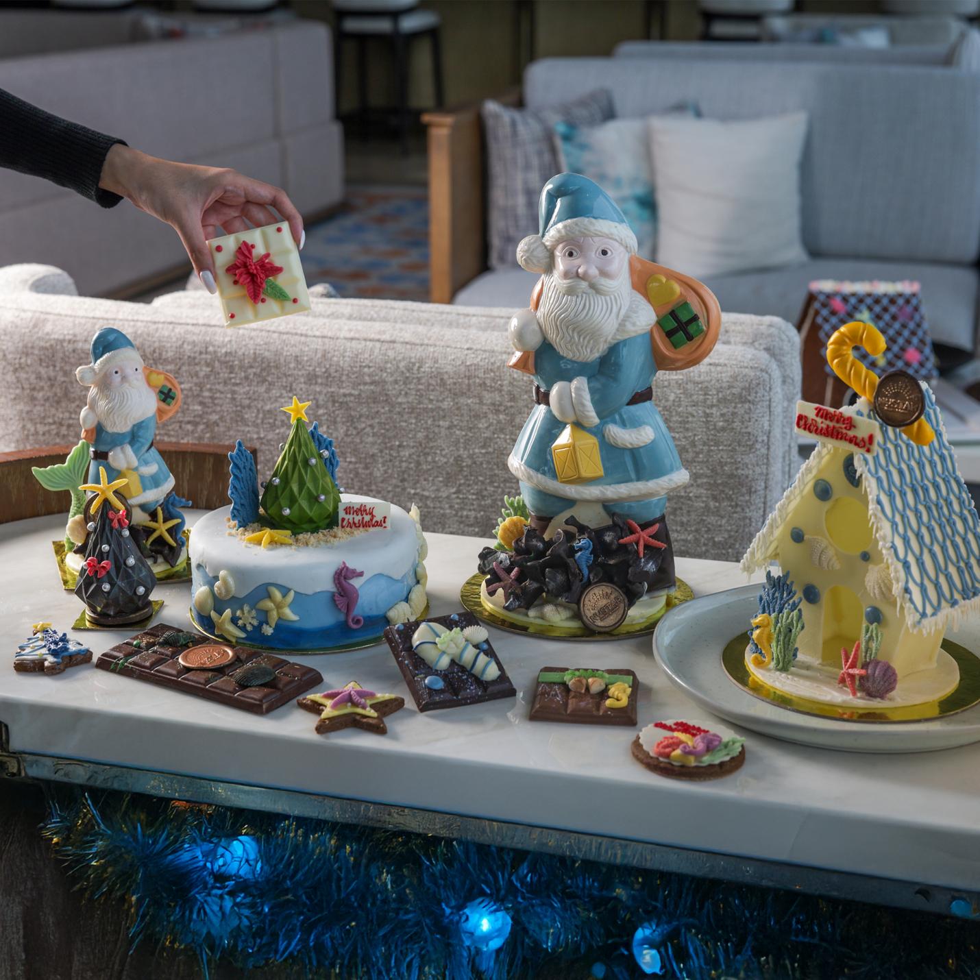 The Christmas Store goodies(1)