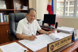 301336bc-28c7-45b1-a615-01c7ed1c557b(1)