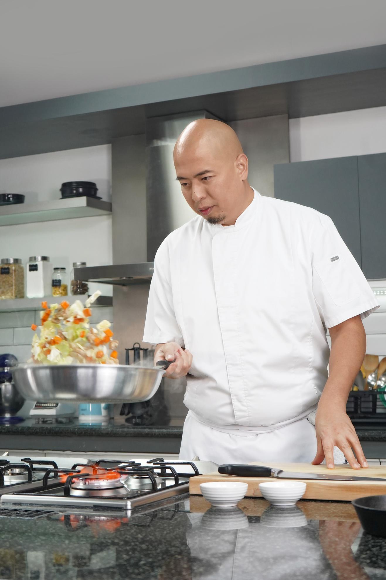 Chef Bruce Photo 2(1)