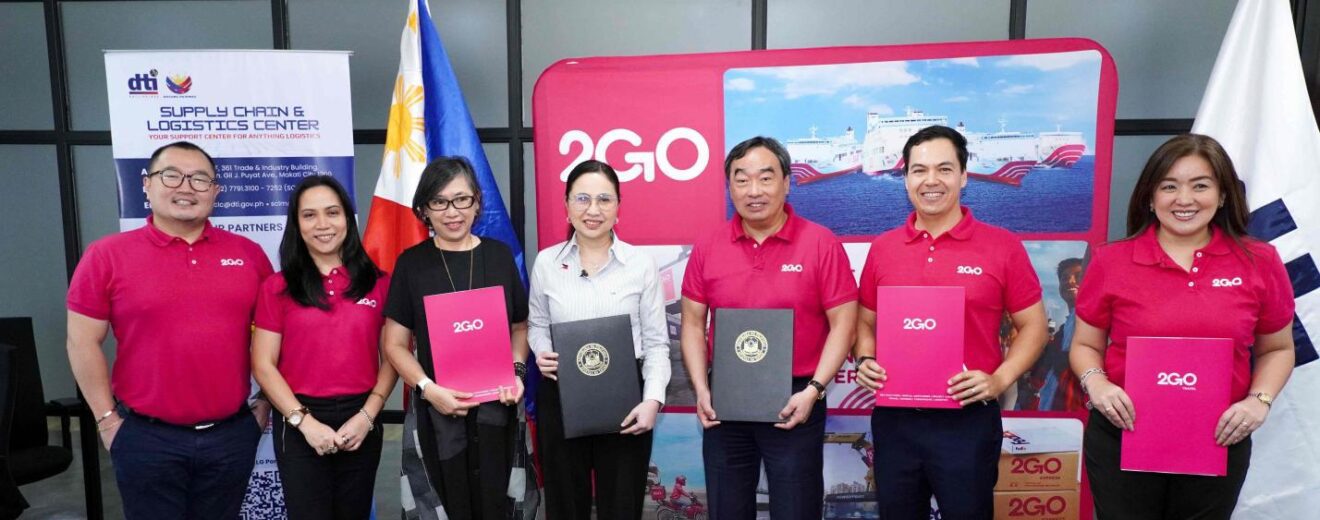 DTI x 2GO Signing Photo(1)