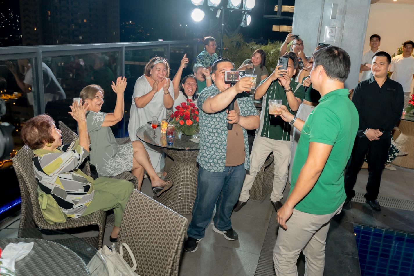 Winning DIY Crafted Cocktails by the media guests