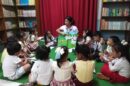 Childlink teacher teachng the students