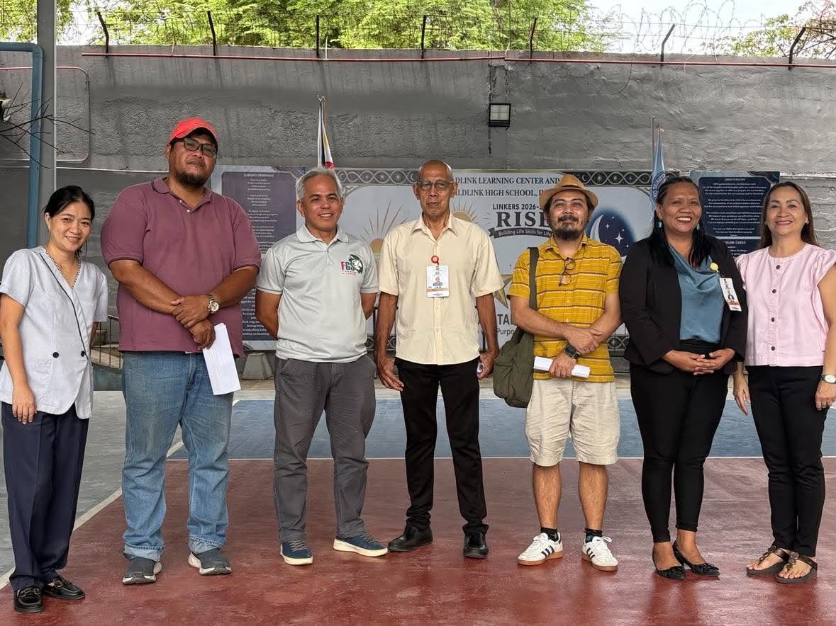 3 - The artists From left to right Marlowe Villagonzalo Francisco Soria Arnold Axinto Pierre Famador