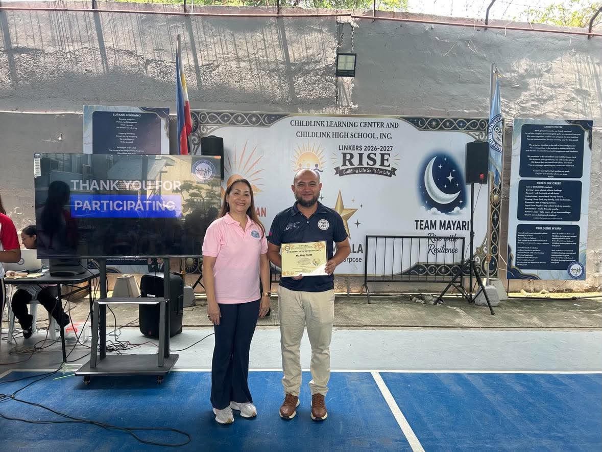 4 - Coach Ricor Marfil of Sportsgen receiving his certificate of appreciation after his short talk on Developing