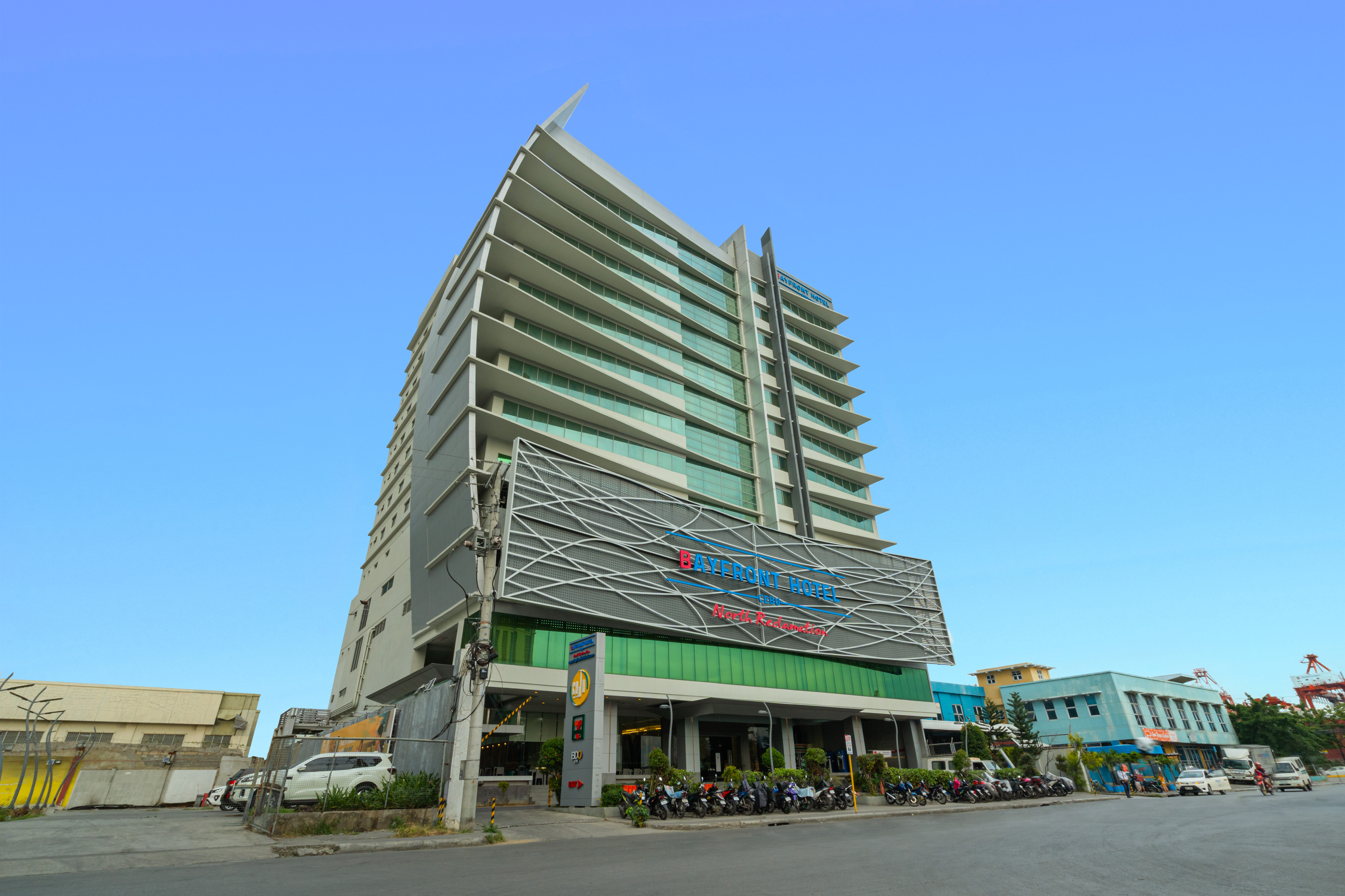 Bayfront Hotel Cebu - North Reclamation