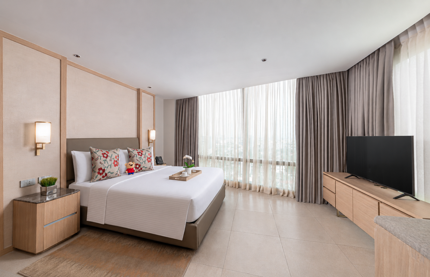 SR_Philippines_Cebu_Som Gorordo Cebu_2BR - Master Bedroom
